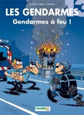 [ CLIQUEZ SUR LA COUVERTURE POUR LIRE LA CHRONIQUE ]